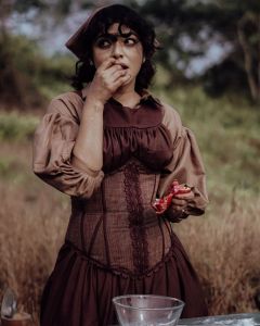 actress-rima-kallingal-christmas-photoshoot-006