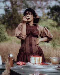 actress-rima-kallingal-christmas-photoshoot-011