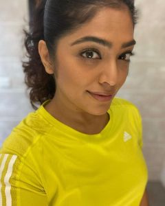 rima-kallingal-fashion-dress-in-black-colour-009