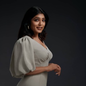 rima-kallingal-fashion-dress-in-black-colour-016
