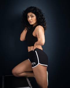 rima-kallingal-in-workout-dress-photos