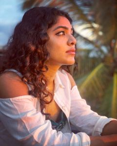 rima-kallingal-latest-photos-012