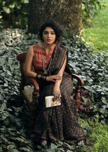 rima-kallingal-new-photos-in-saree-021-003
