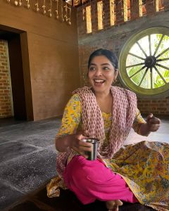 rima-kallingal-random-photo-001