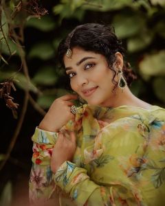 rima-kallingal-trip-photo-and-photoshoots-012