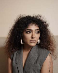 rima-kallingal-viral-latest-photos-002