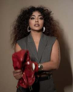 rima-kallingal-viral-latest-photos-007