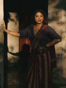 rima-kallingal-wearing-ajrak-print-dress-photo-003