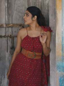 rima-kallingal-wearing-ajrak-print-dress-photo-007