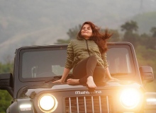 roma-actress-photos-latest-001