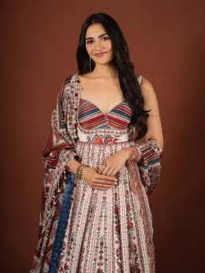 rukmini-vasanth-latest-photoshoot-photos-012