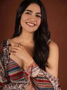 rukmini-vasanth-latest-photoshoot-photos-016