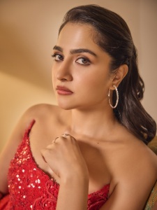 rukmini-vasanth-latest-photoshoot-photos-021