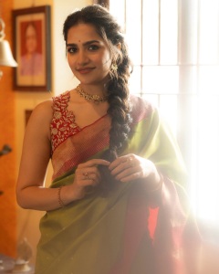 rukmini-vasanth-saree-outfit-photos-014