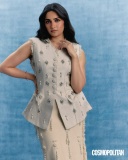 rukmini-vasanth-viral-photos-latest-001