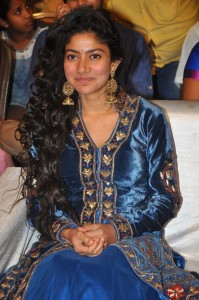 sai-pallavi-latest-images-44570