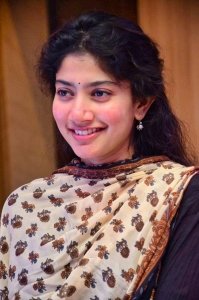 sai-pallavi-latest-photos-021-006