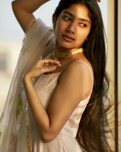 sai-pallavi-latest-photos-0542-003