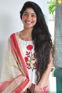 sai-pallavi-latest-photos-100-00856