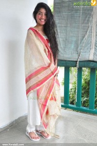 sai-pallavi-latest-photos-100-00992