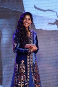 sai-pallavi-latest-photos-445-00333