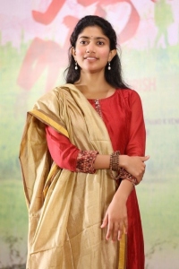 sai-pallavi-latest-pictures-334-00291
