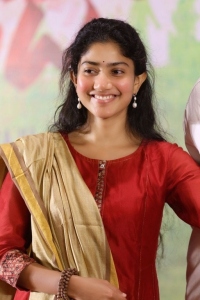 sai-pallavi-latest-pictures-334-0036