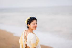 sai pallavi latest saree photos-005