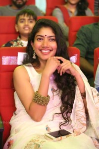 sai-pallavi-latest-saree-photos-0731-178