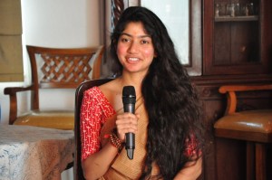 Actress Sai Pallavi @ Fidaa Movie Opening Stills