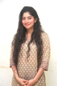 Virata Parvam Movie Actress Sai Pallavi New Pictures