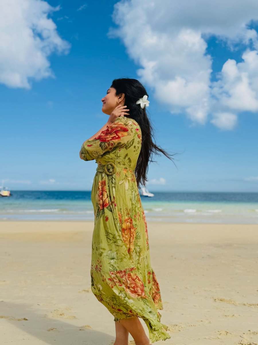 sai-pallavi-new-dressing-style-photos-011