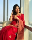 sai-pallavi-latest-photos-in-red-colour-pattu-sarees-002