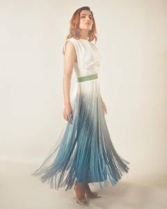 samantha-in-double-colour-dress-style-photos
