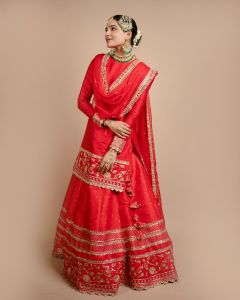 samantha-in-red-lehenga-photos-001