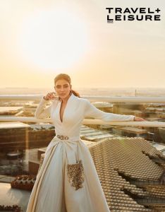 samantha-latest-photoshoot-at-dubai-festival-018