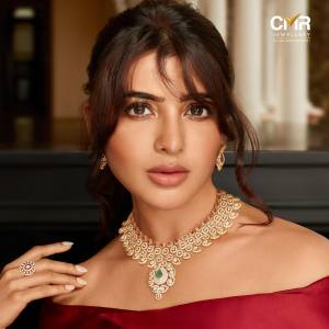 samantha-new-look-images-001