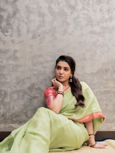 samantha-ruth-prabhu-in-light-green-cotton-saree-photos-001