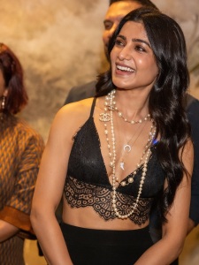 samantha-ruth-prabhu-latest-stylish-outfit-phots-002