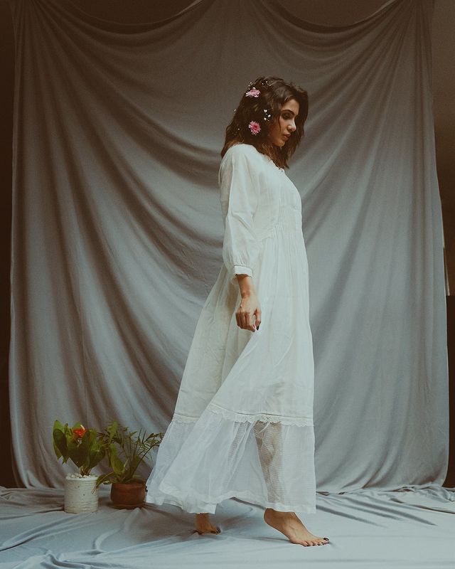 samantha-new-photos-2021-in-white-dress