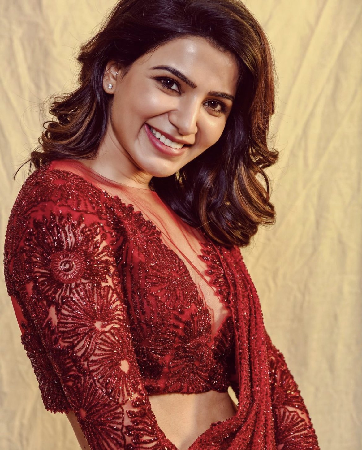 samantha-new-photoshoot-in-red-dress-001