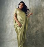samantha-ruth-prabhu-in-pastel-olive-saree-with-high-neck-blouse-design-photos