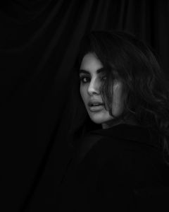 samyuktha-menon-black-dress-images-001