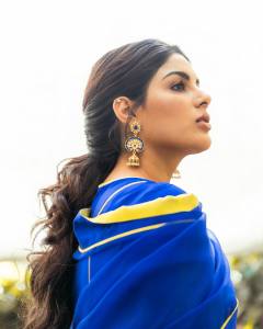 samyuktha-menon-in-blue-long-churidar-photos-003