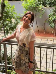 samyuktha-menon-in-simple-and-stylish-dress-ideas-photos-007