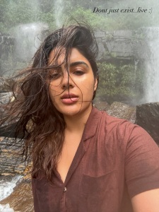 samyuktha-menon-latest-makeover-style-photos-008