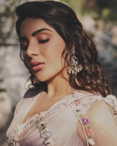 samyuktha-menon-latest-photoshoot-pictures-002
