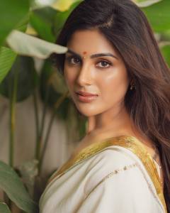 samyuktha-menon-latest-photoshoot-pictures-017