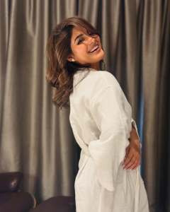 samyuktha-menon-latest-samantha-look-photos-007