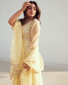 samyuktha-menon-latest-samantha-look-photos-028
